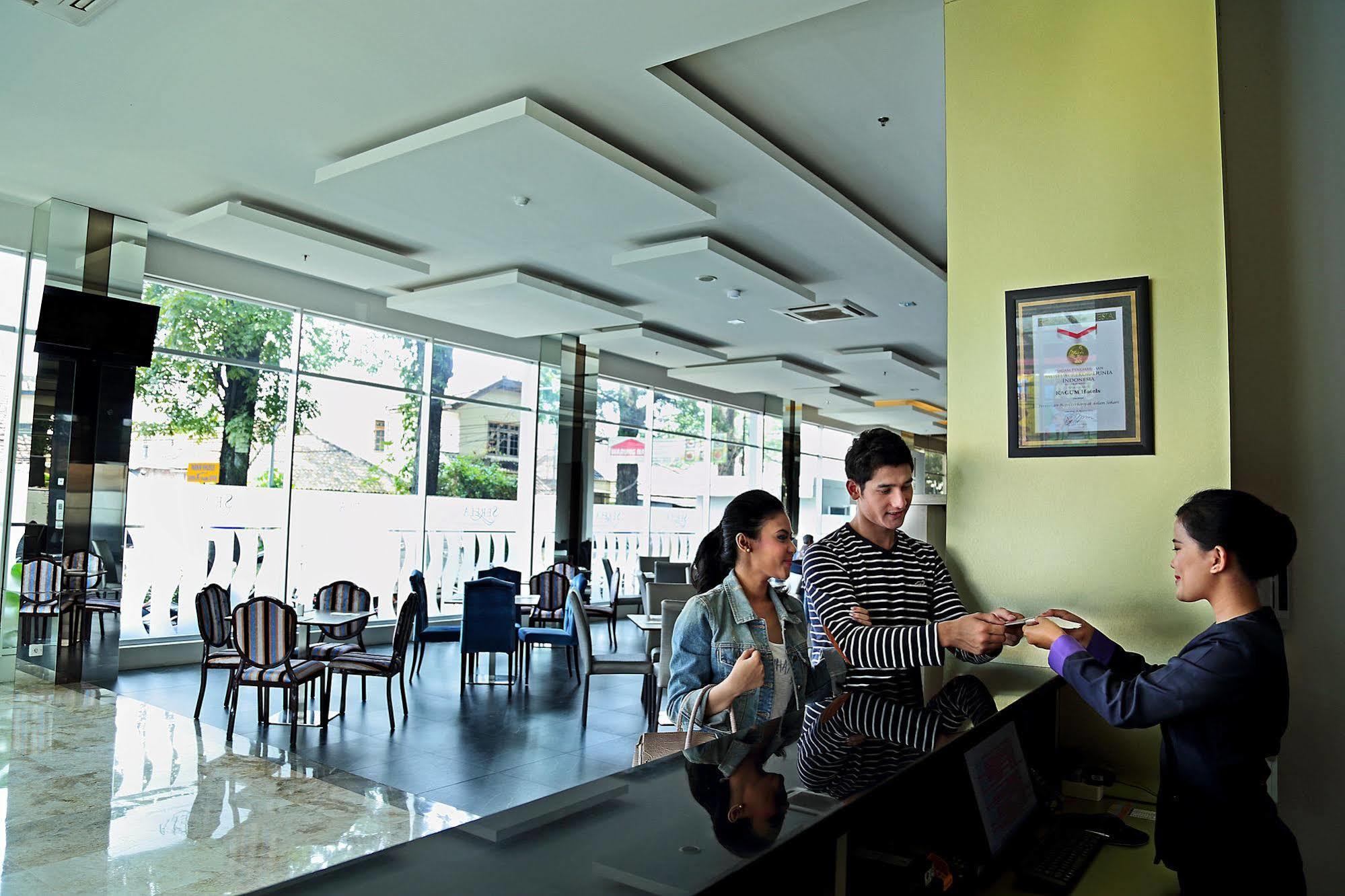 Serela Cihampelas By Kagum Hotels Bandung Eksteriør billede